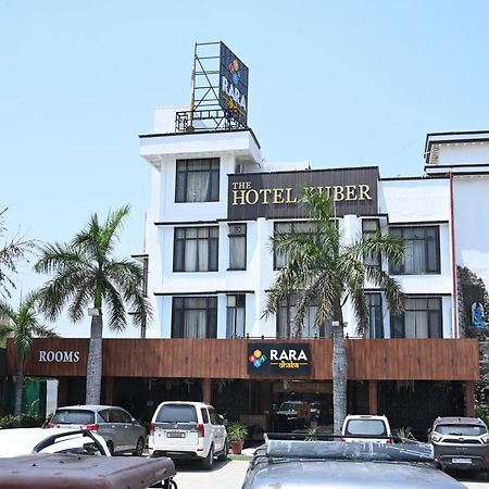 Hotel Kuber Rāi 외부 사진